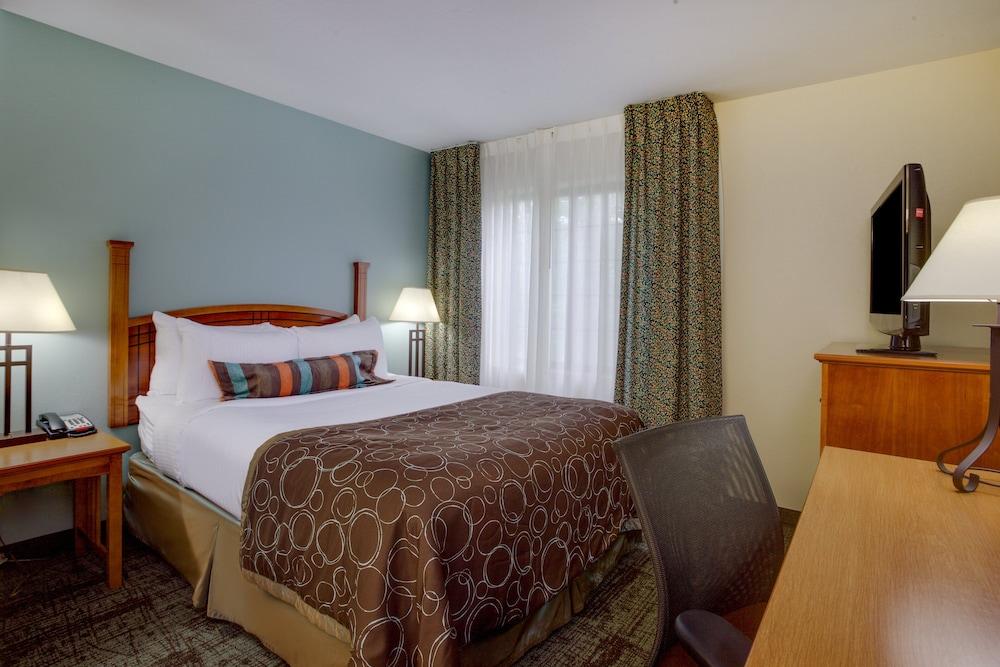 Staybridge Suites Corning By Ihg Екстер'єр фото